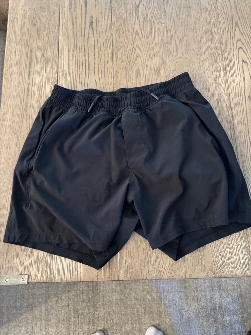 Lululemon Men's Black Athletic Shorts - Lightweight Performance